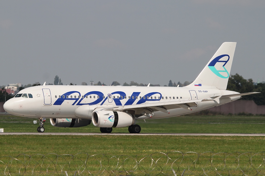 Adria Airways Airbus A319-132 S5-AAP
