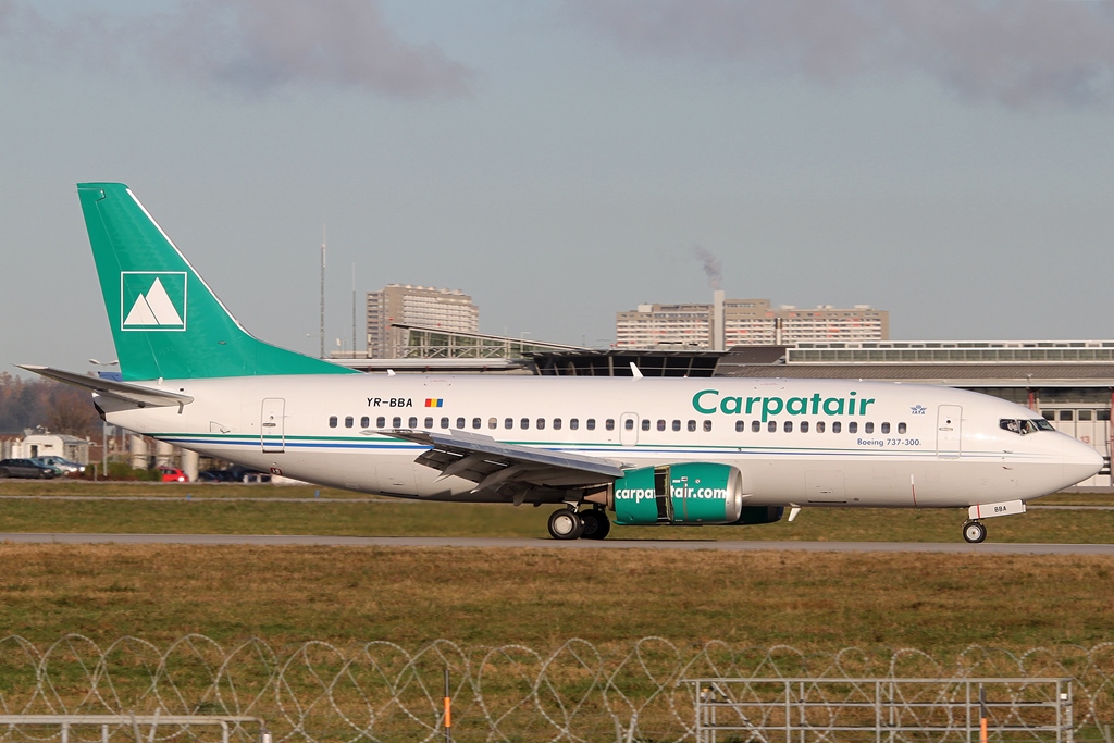 Carpatair Boeing 737-36M YR-BBA