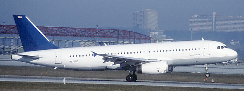 N573DC.jpg