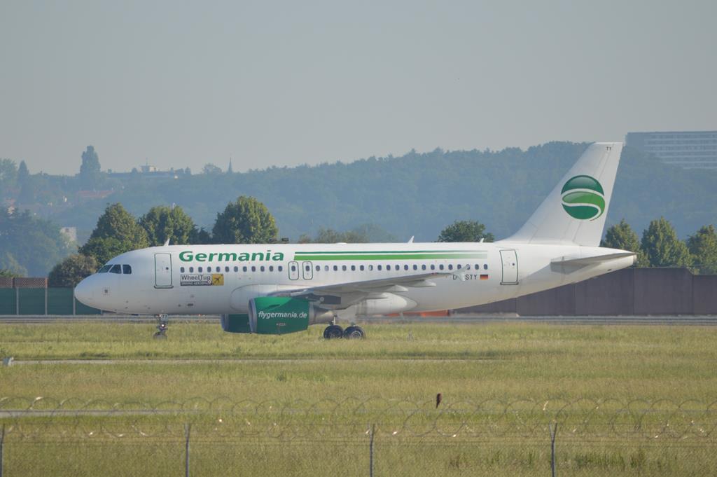 Germania,D-ASTY, A319-112