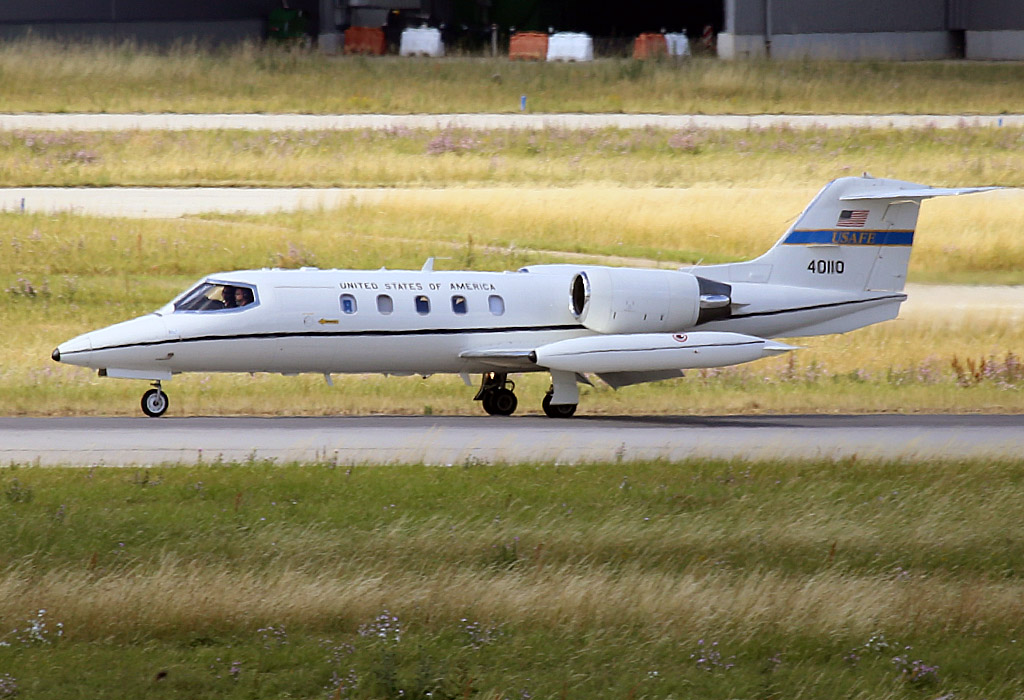 USAF 40110 / Learjet C-21A