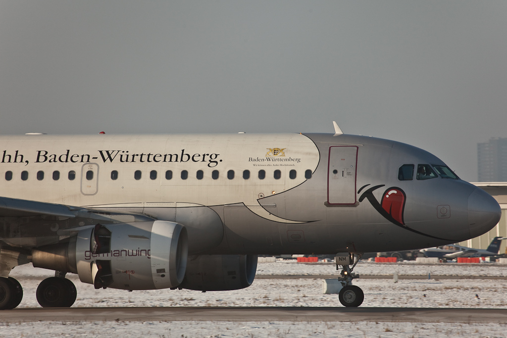 D-AKNM Germanwings Airbus A319-112.jpg