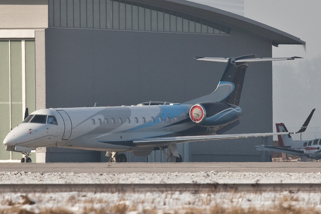 P4-PAM Embraer ERJ-135BJ Legacy 600.jpg