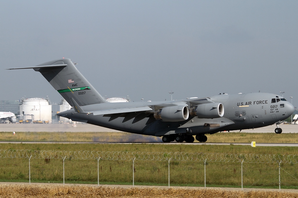 USA - Air Force Boeing C-17A Globemaster III 10-0217