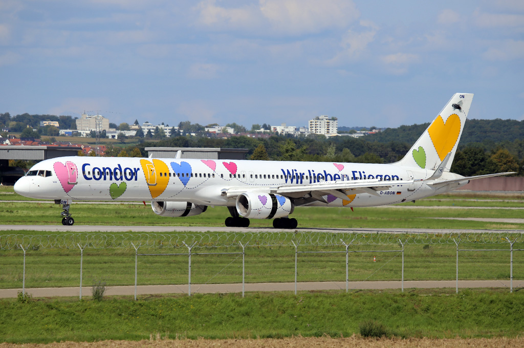 D-ABON || Condor || Boeing 757 || &quot;Wir lieben fliegen&quot;