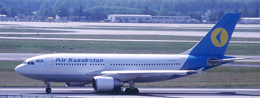 UN-A3102.jpg