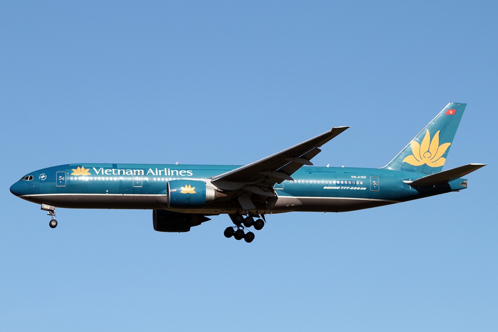 Vietnam Airlines Boeing 777-2Q8(ER) VN-A150