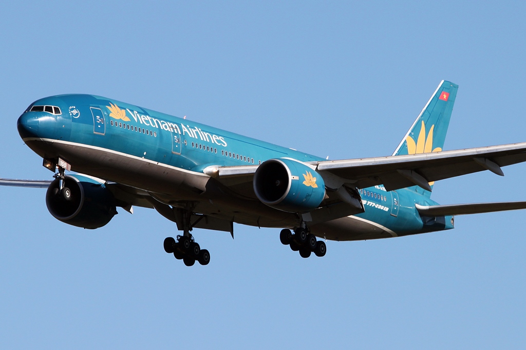 Vietnam Airlines Boeing 777-2Q8(ER) VN-A150