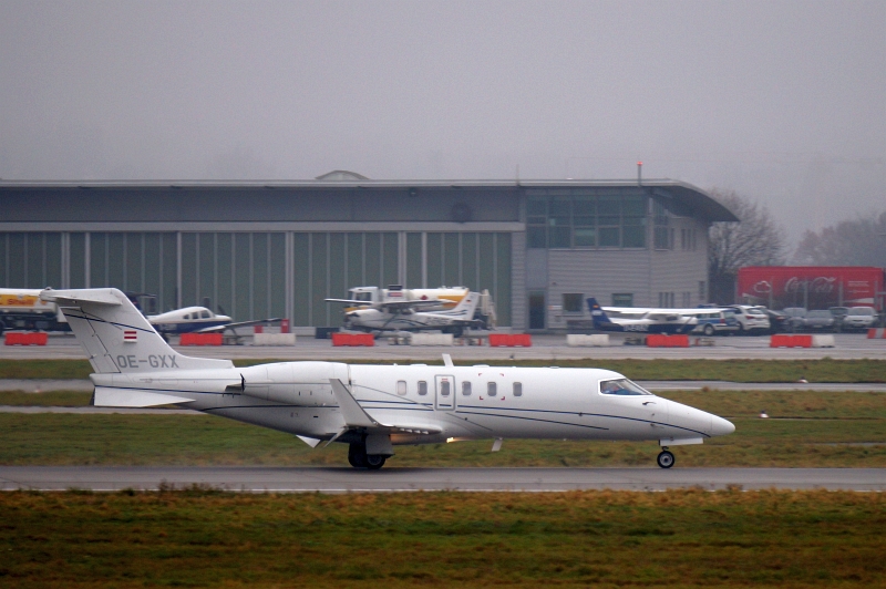 OE-GXX, Majestic Executive Aviation, Learjet 40
