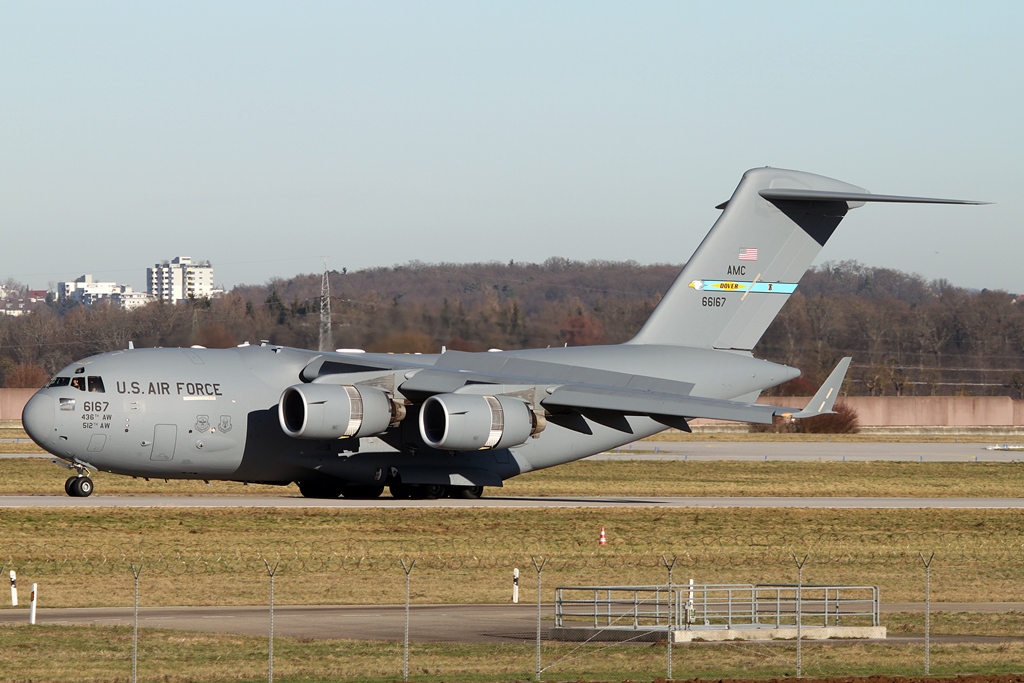 USA - Air Force Boeing C-17A Globemaster III 06-6167