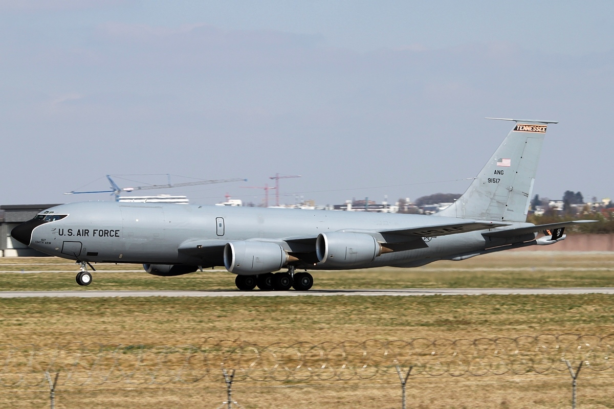 United States - US Air Force (USAF) Boeing KC-135R Stratotanker 59-1517