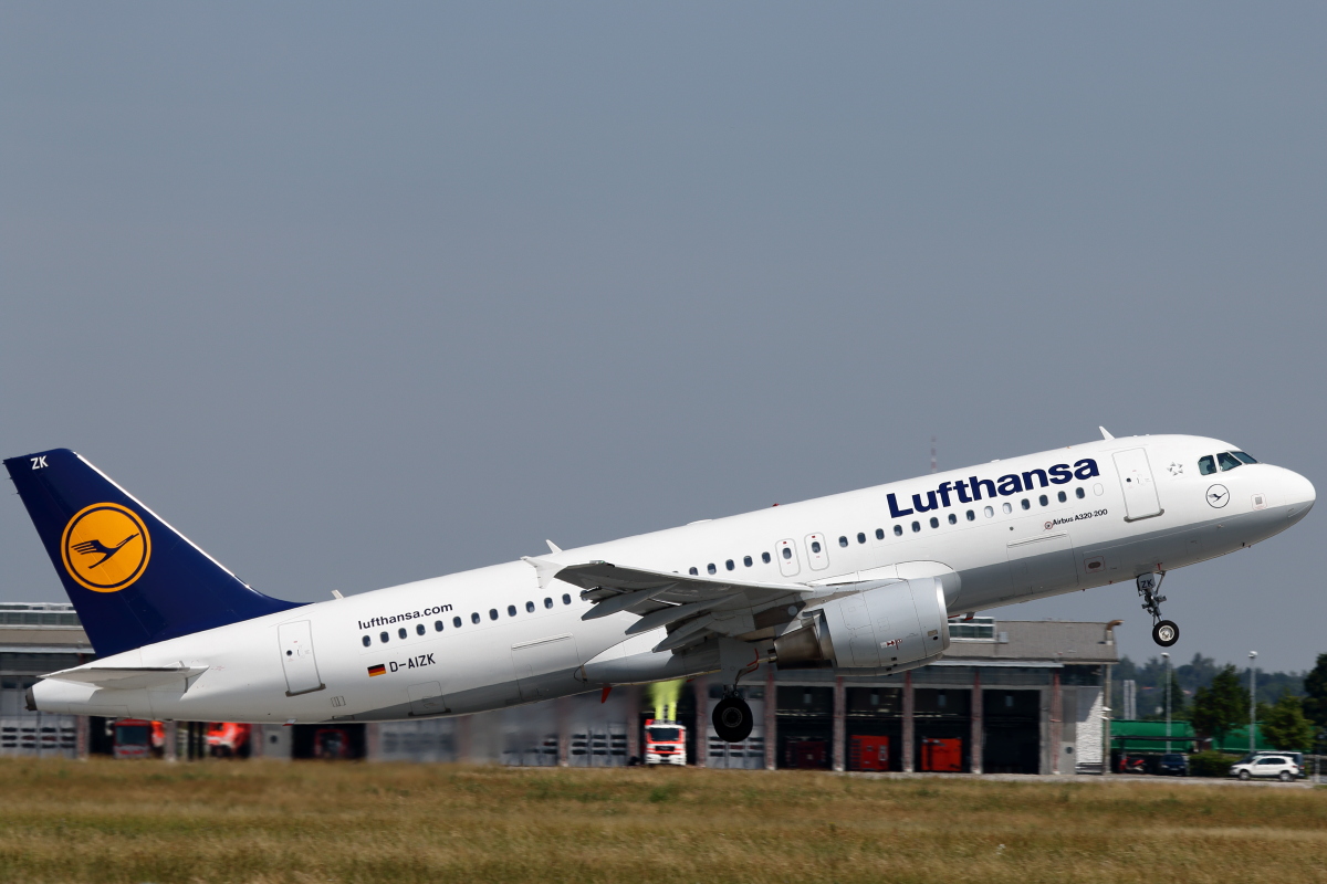 D-AIZK / Lufthansa / A320-214