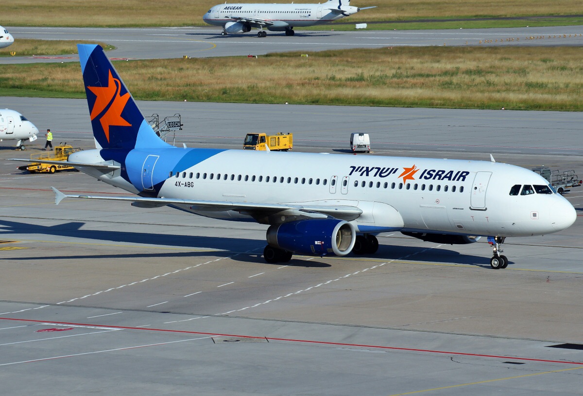 4X-ABG Airbus a320-200 Israir Airlines