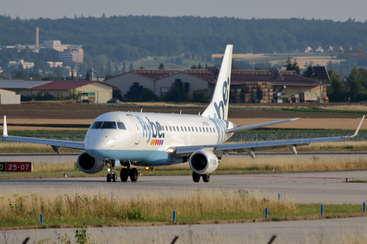 G-FBJG_Flybe_Embraer ERJ-175.JPG