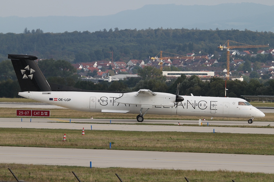 Austrian Airlines De Havilland Canada DHC-8-402Q OE-LGP