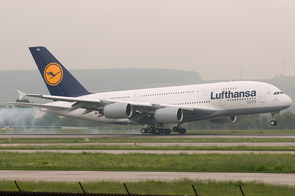 A380_Landung_Stuttgart_.jpg