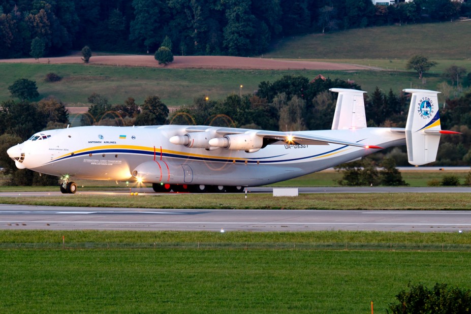 UR-09307_2.jpg