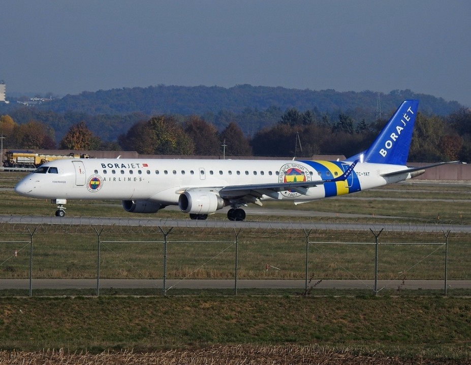 Die heutige Borajet in Fenerbahçe Istanbul-Lackierung