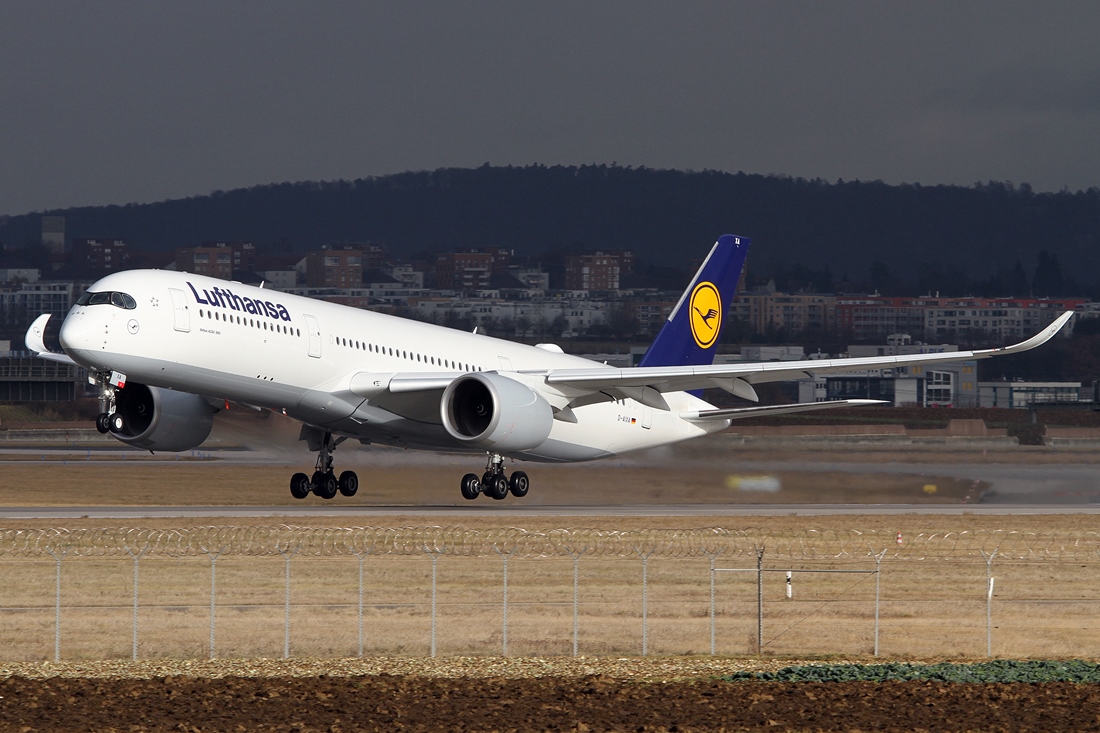 Lufthansa Airbus A350-941 D-AIXA