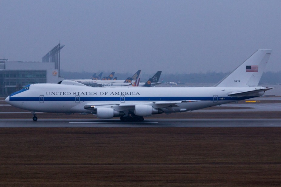 USAF United States Air Force Boeing E-4B - 73-1676