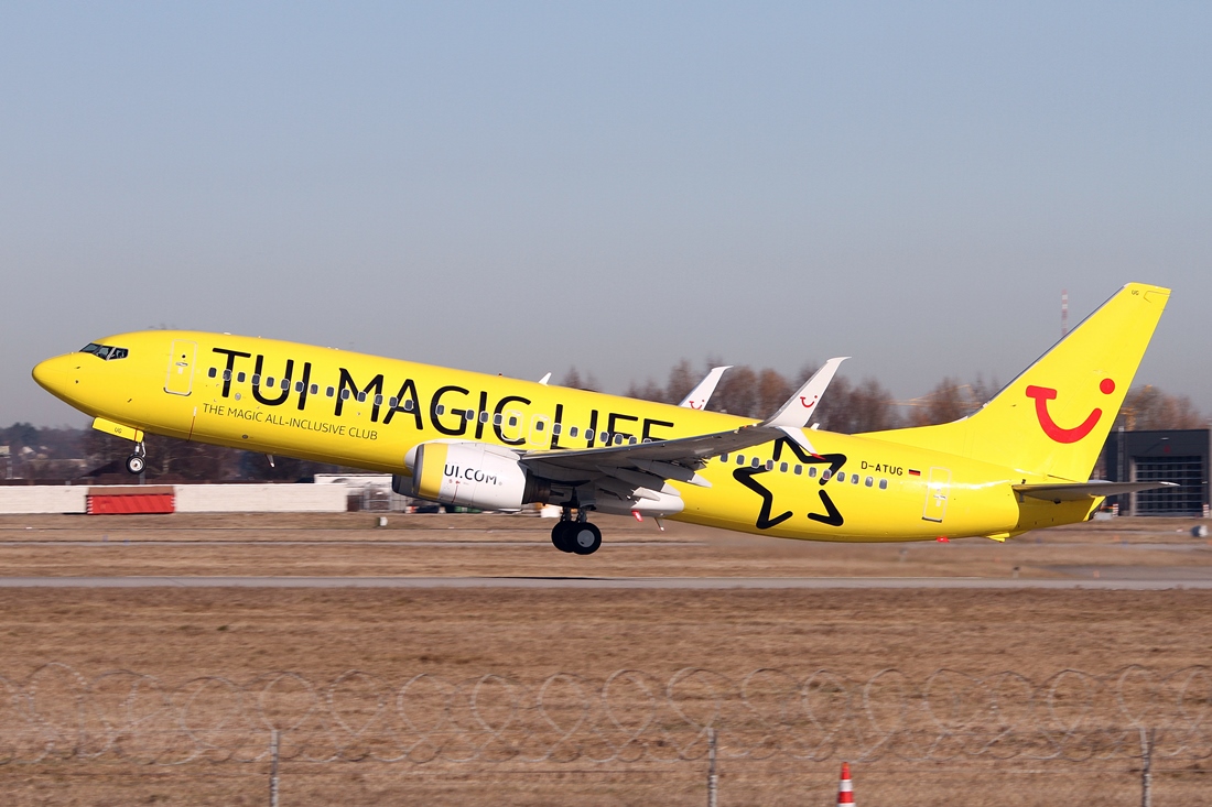 TUIfly  Boeing 737-8K5 D-ATUG