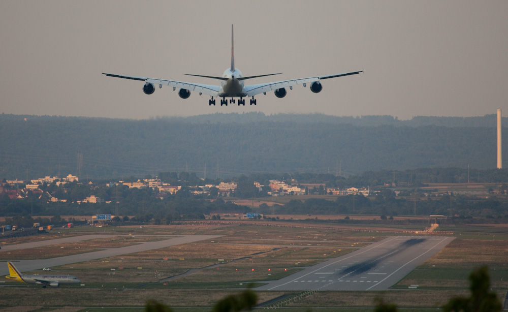 D-AIMA Airbus A380 Lufthansa Weidacher Höhe_01.jpg