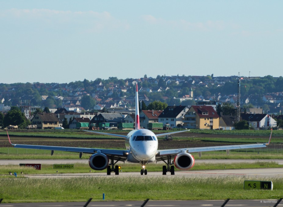 OE-LWA / Embraer ERJ-195LR