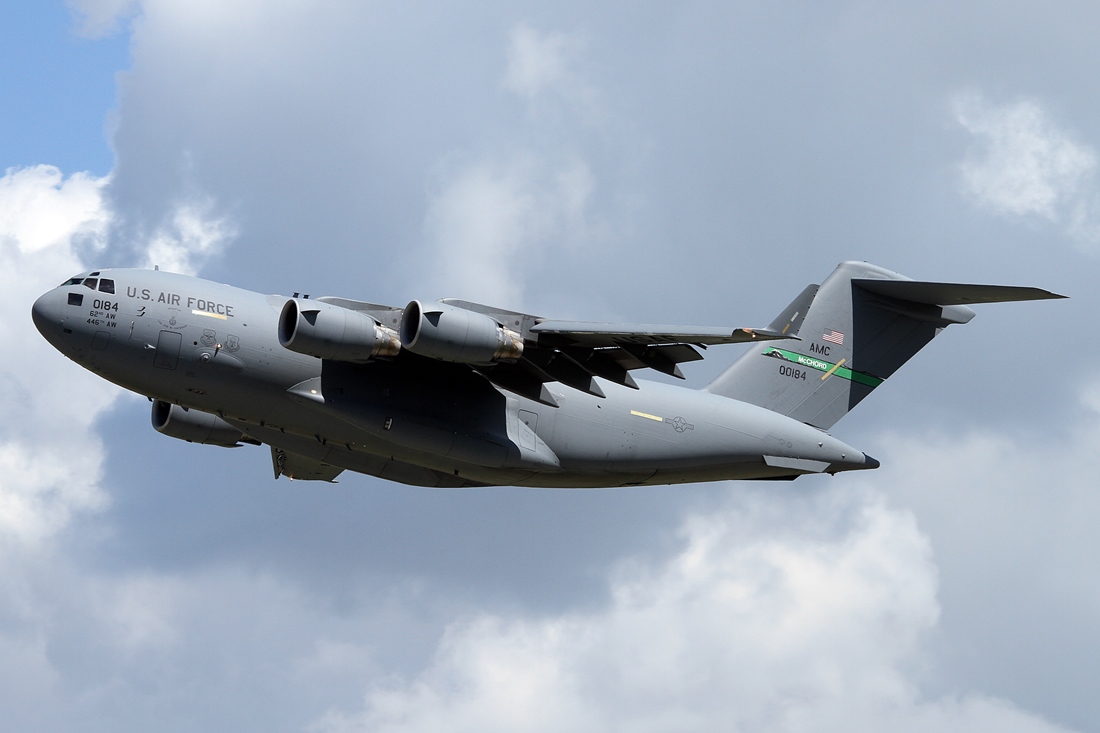 USA - Air Force  Boeing C-17A Globemaster III 00-0184