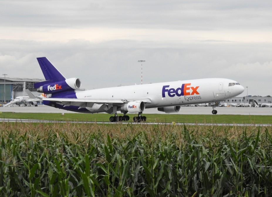 FedEx <br />McDonnell Douglas MD-11F<br />N621FE (c/n 48792)<br />del: May 1999 <br />Aircraft name: Connor