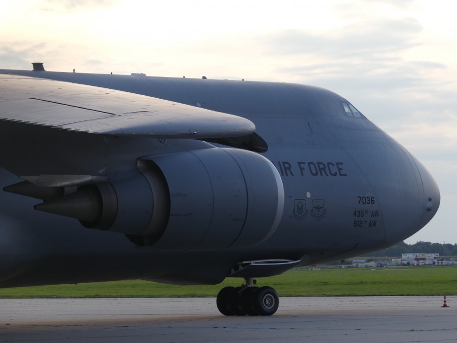 87-0036//USAF// Galaxy C-5M