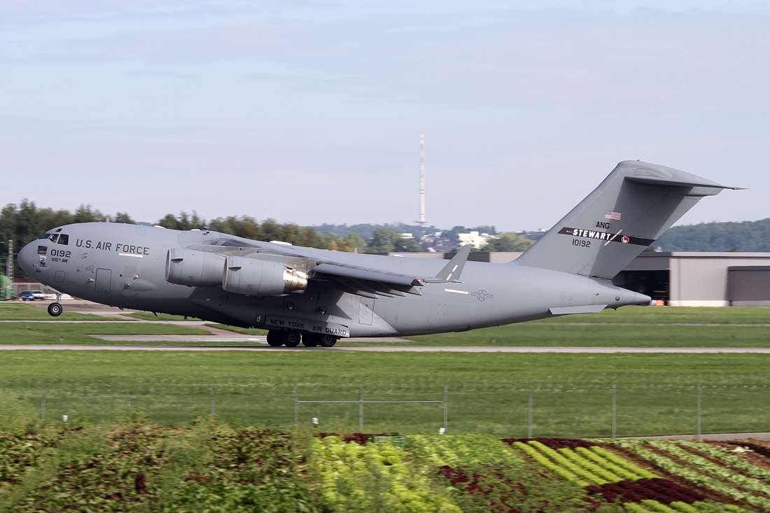 USAF United States Air Force Boeing C-17A Globemaster III 01-0192