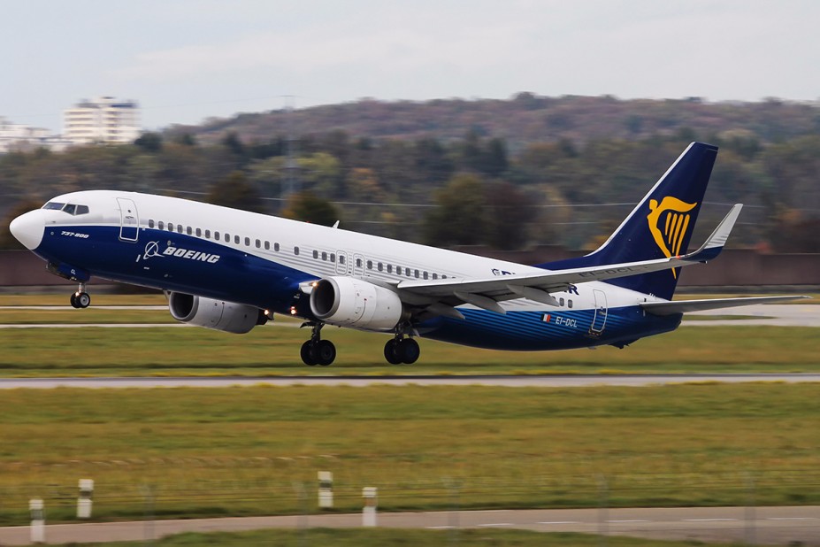 EI-DCL.jpg (839.55 KiB) 2775 mal betrachtet EI-DCL.jpg