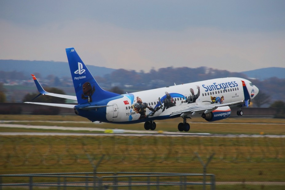 TC-SNN SunExpress Boeing 737-800