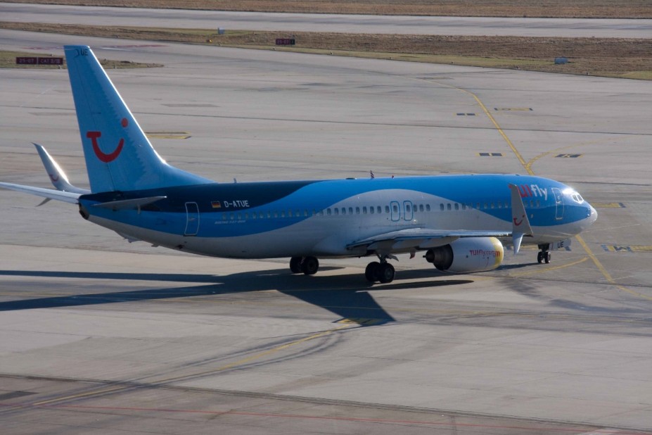 IMG_0198.jpg (611.07 KiB) 4771 mal betrachtet Boing 737-800 D-ATUE
