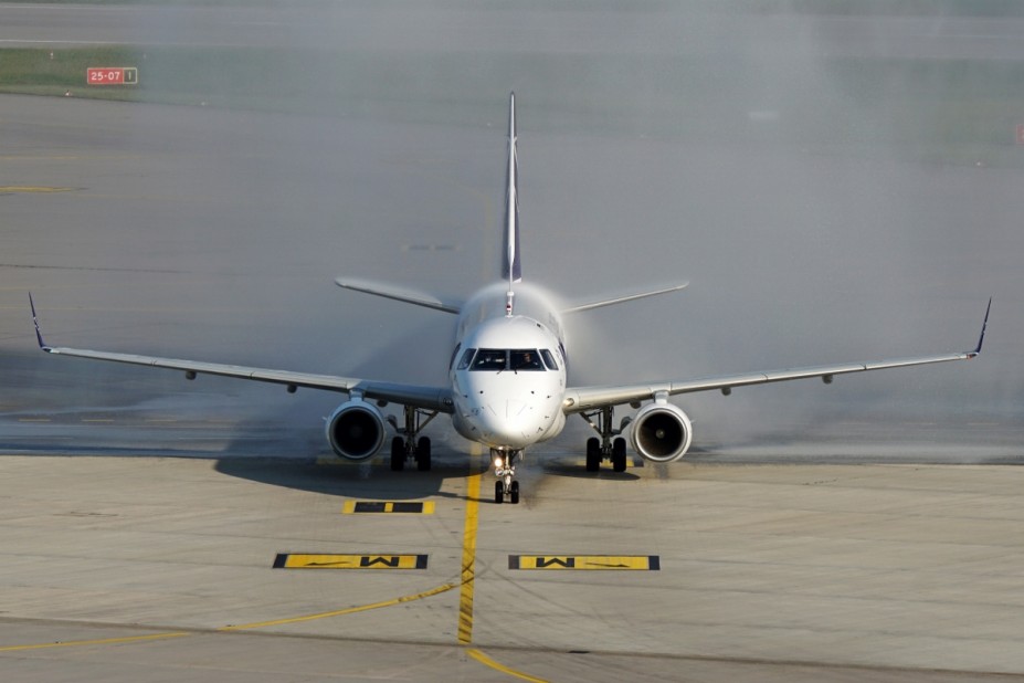 Mit TAP und LOT bereichern zwei neue Airlines den Flughafen.