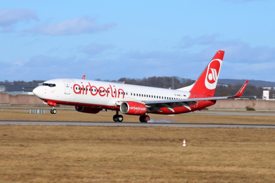 IMG_7381.jpg (523.4 KiB) 5839 mal betrachtet Eurowings B737-800 D-ABKJ