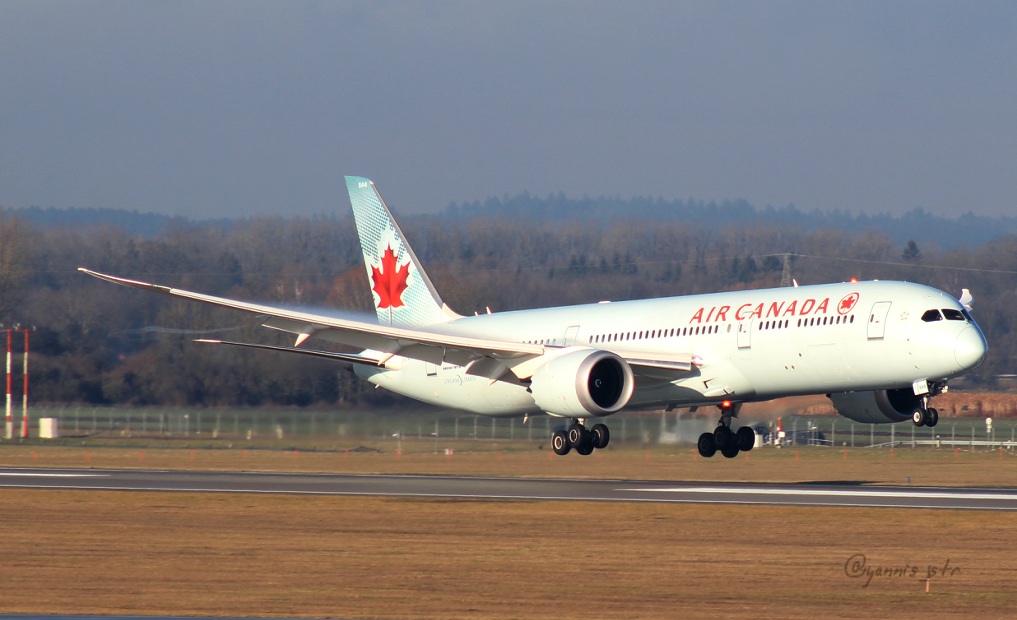 Hier die Air Canada 787