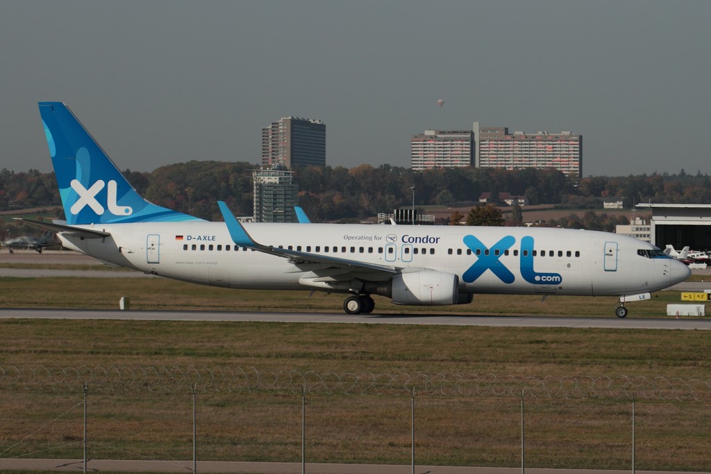 D-AXLE  XL Airways  737-800
