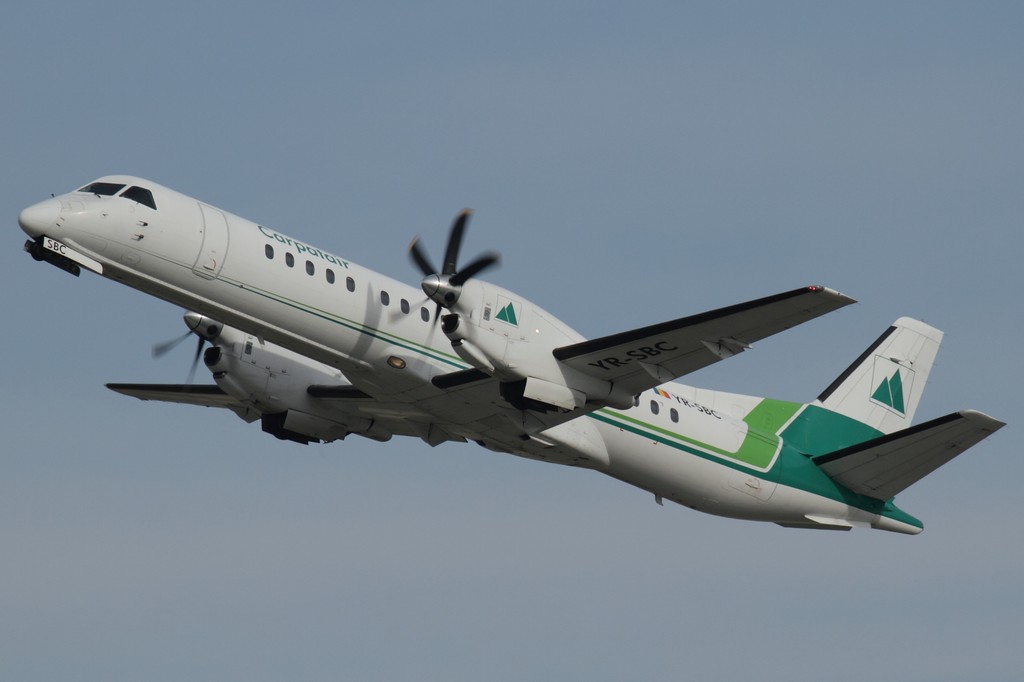 YR-SBC       Carpatair      SAAB 2000.jpg