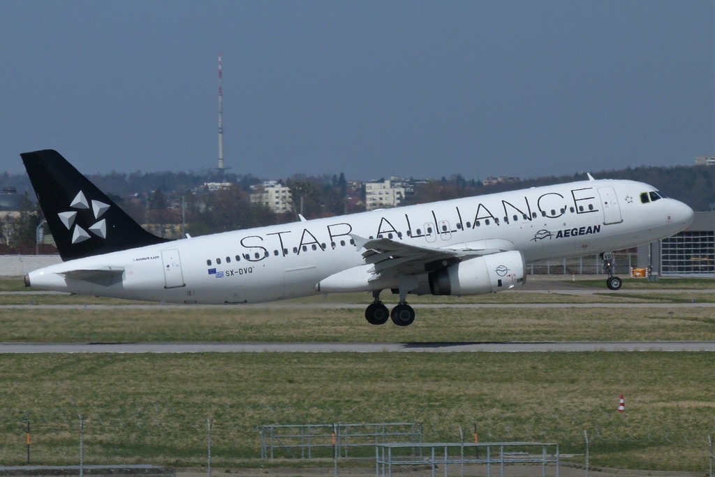 SX-DVQ  A320-232  Aegean Airlines