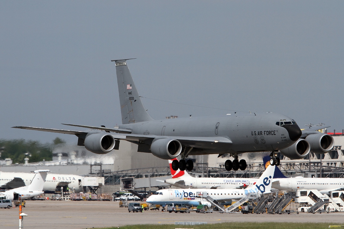 United States - US Air Force (USAF) Boeing KC-135R Stratotanker 60-0313