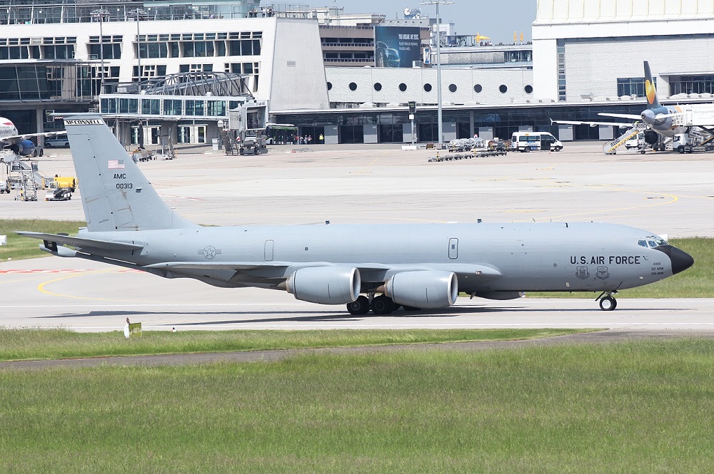 United States Air Force // Boeing KC-135R // 60-0313