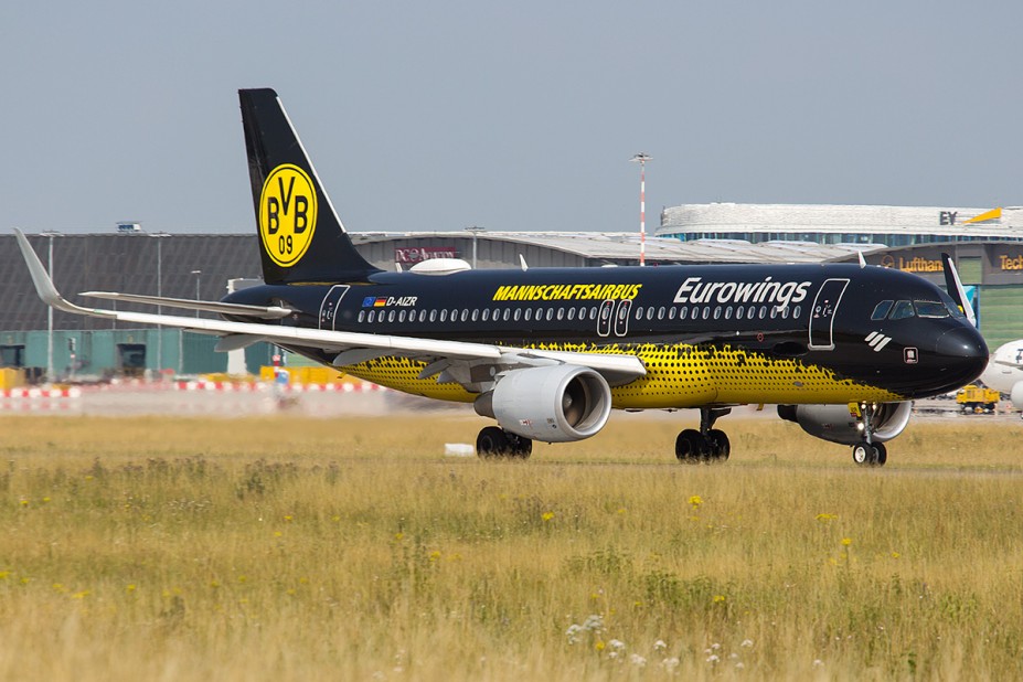 D-AIZR.jpg (710.96 KiB) 6714 mal betrachtet D-AIZR.jpg