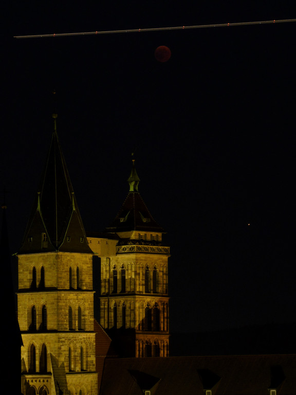 Mond, Mars und Flugzeug