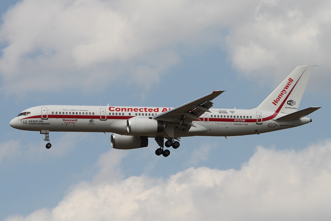Honeywell Aerospace Boeing 757-225 N757HW