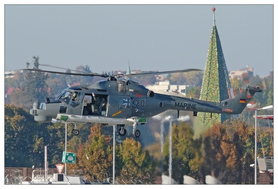 EDDS20181010-02.jpg (473.42 KiB) 4266 mal betrachtet 83+20 // German Navy // Sea Lynx Mk.88A