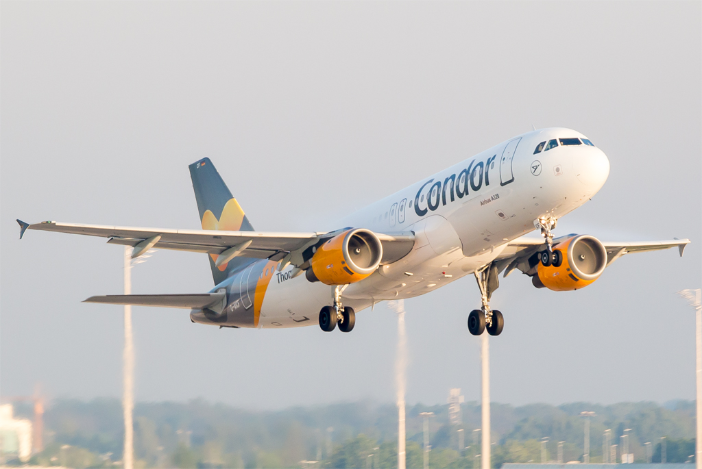 Condor / D-AICF / Airbus A320-212