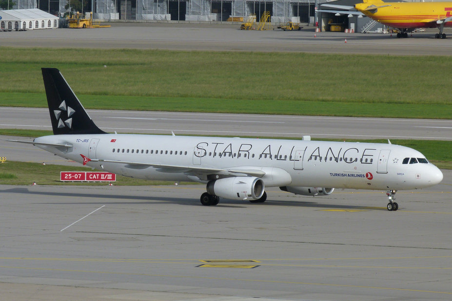 TC-JRS     A321-231     Turkish Airlines