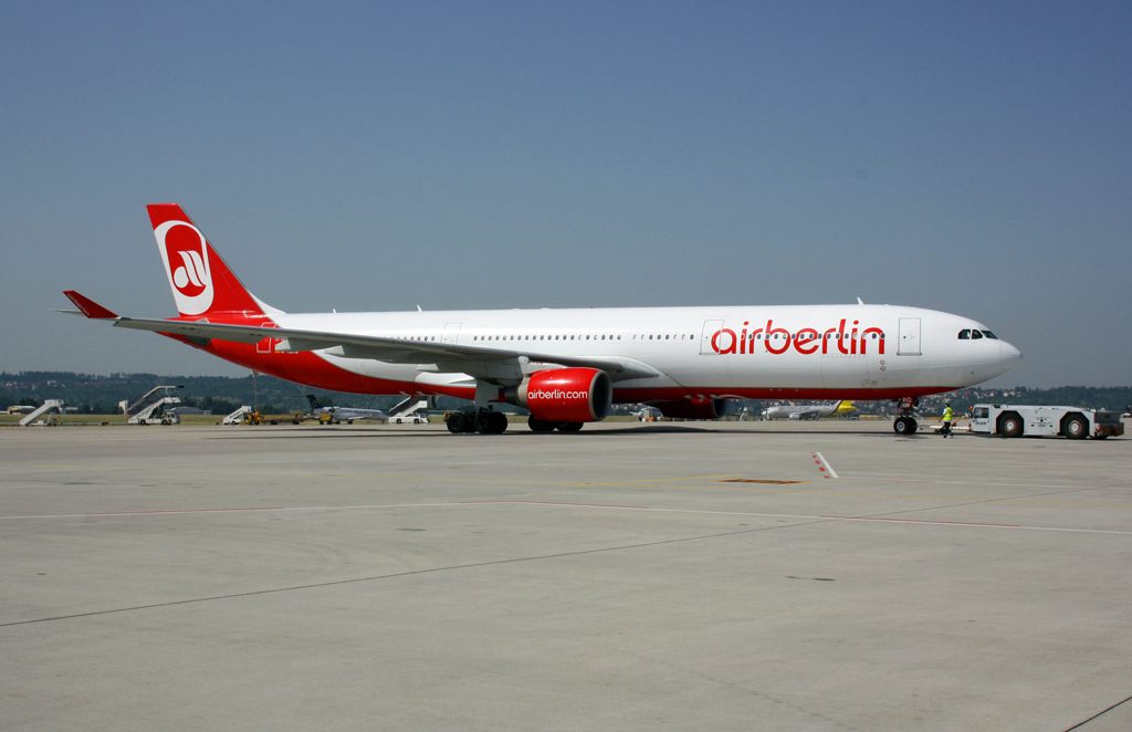 Air Berlin A330 Stuttgart