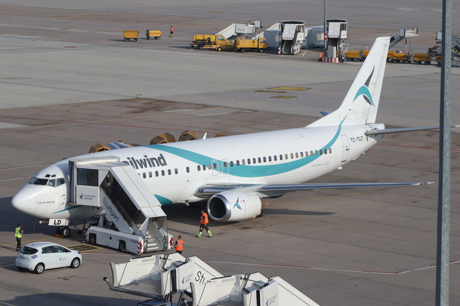 TC-TLD // Boeing 737-4QB (22 Jahre alt) // Tailwind Airlines // TI327 aus Antalya